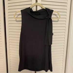 Banana Republic grey top